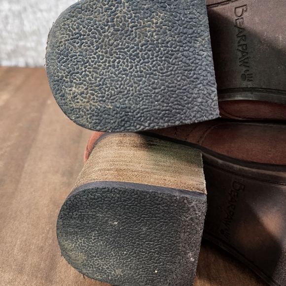 BEARPAW Topaz Genuine Sheepskin Footbed Block Heel Boot - Picture 15 of 15